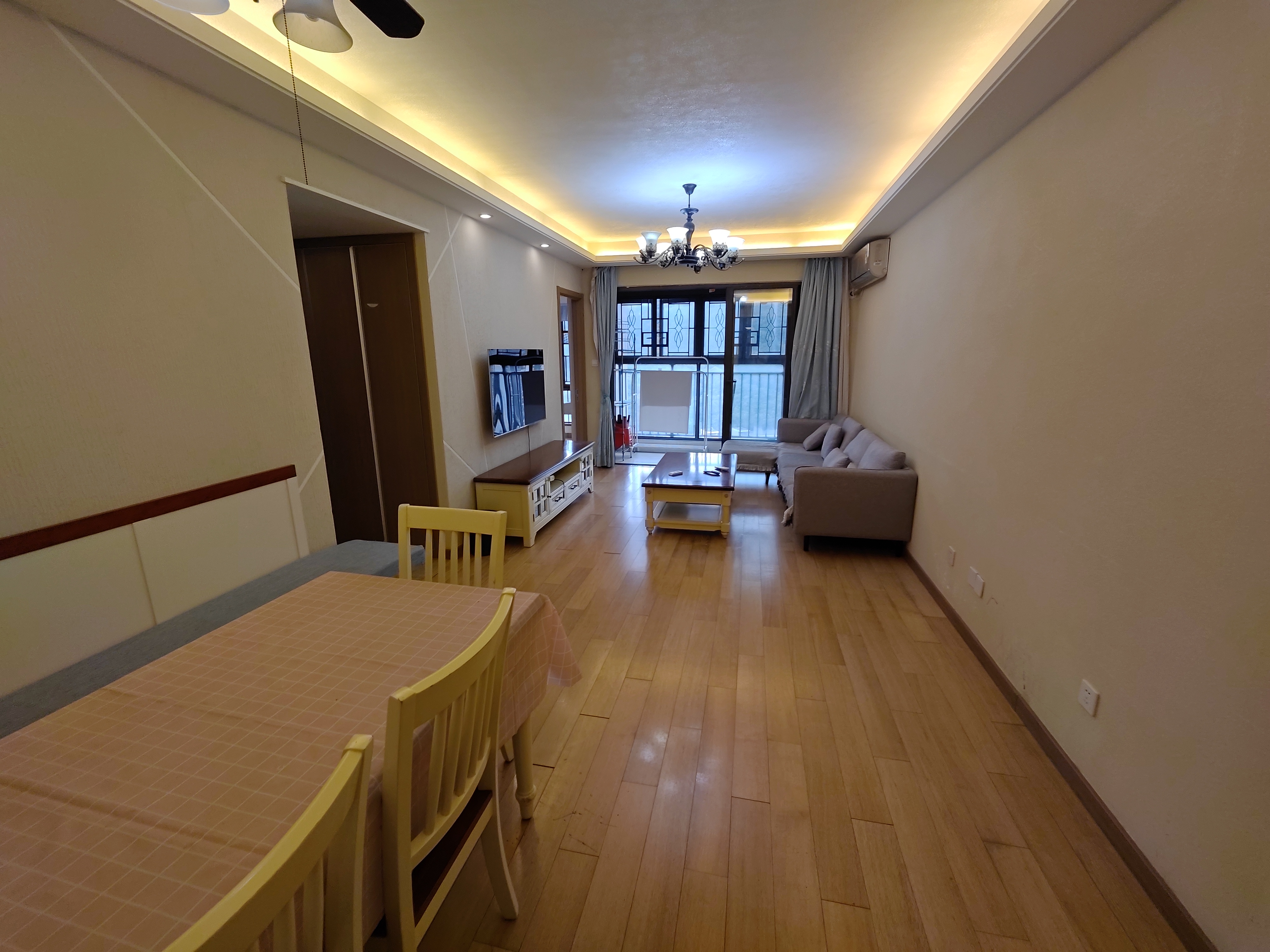 万科公园里三期客厅-1