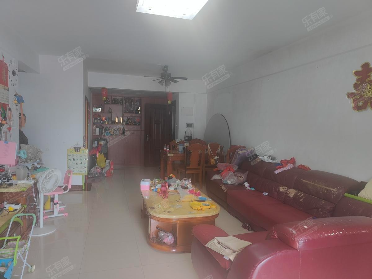 诚心出租价格可以聊-深圳鹏华香域花园租房