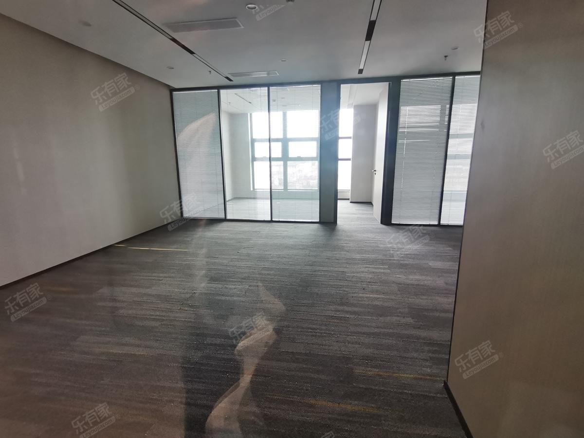 汇海广场 写字楼 310㎡