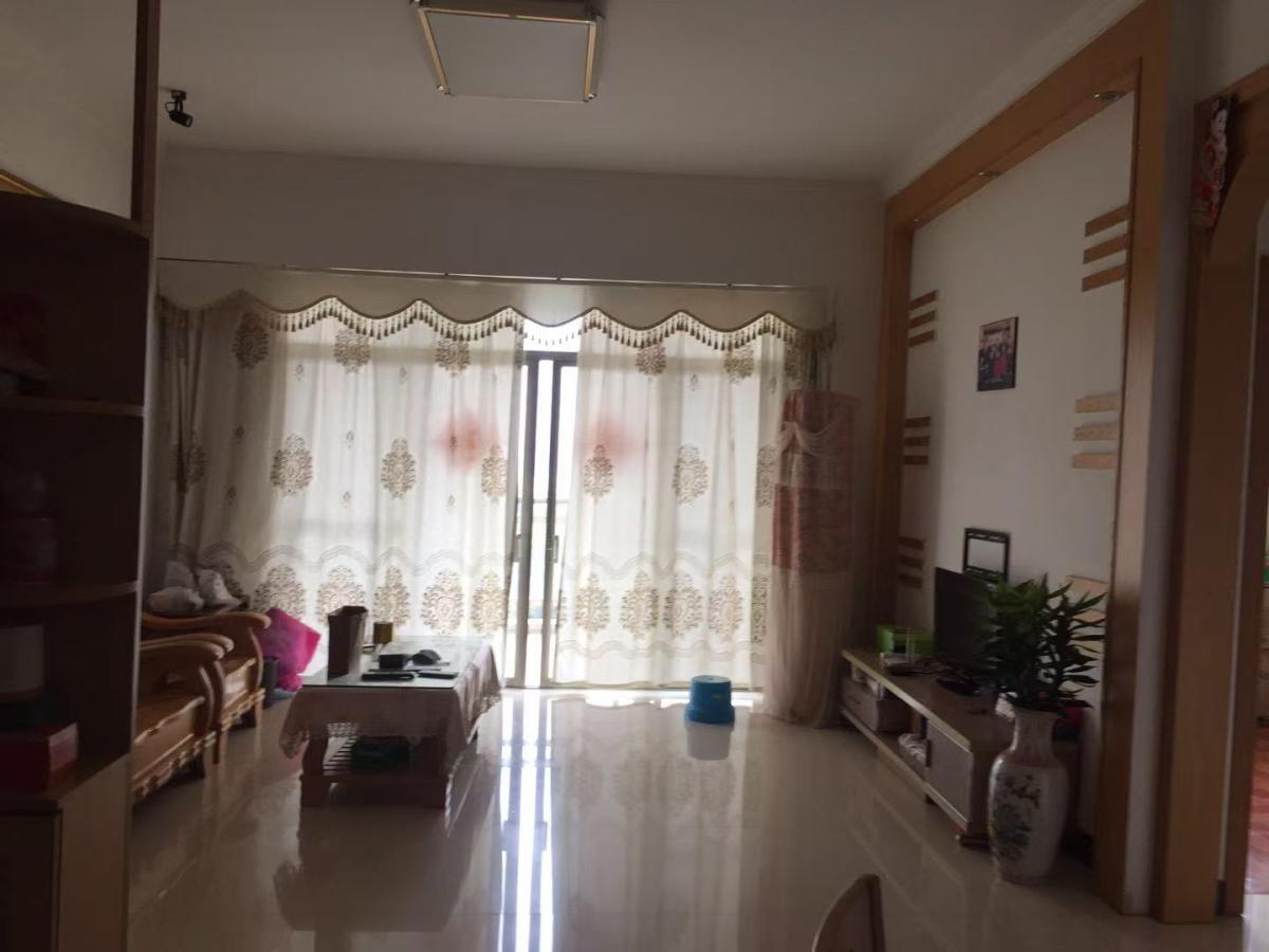 嘉和名苑客厅-1