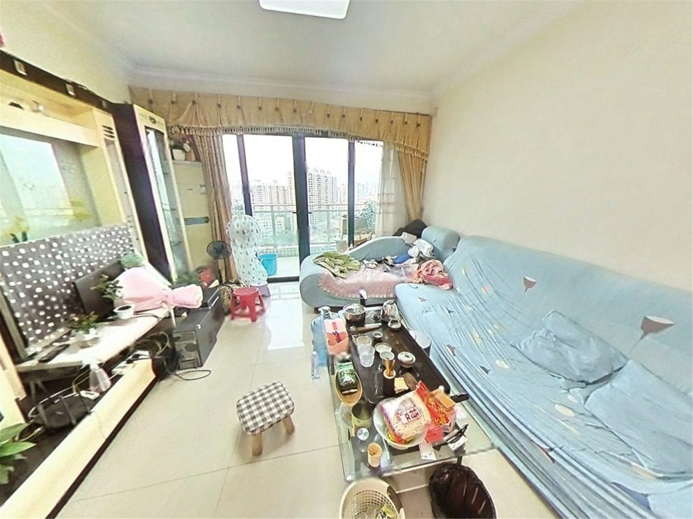金碧花园第三金碧 3房2厅2卫 74㎡