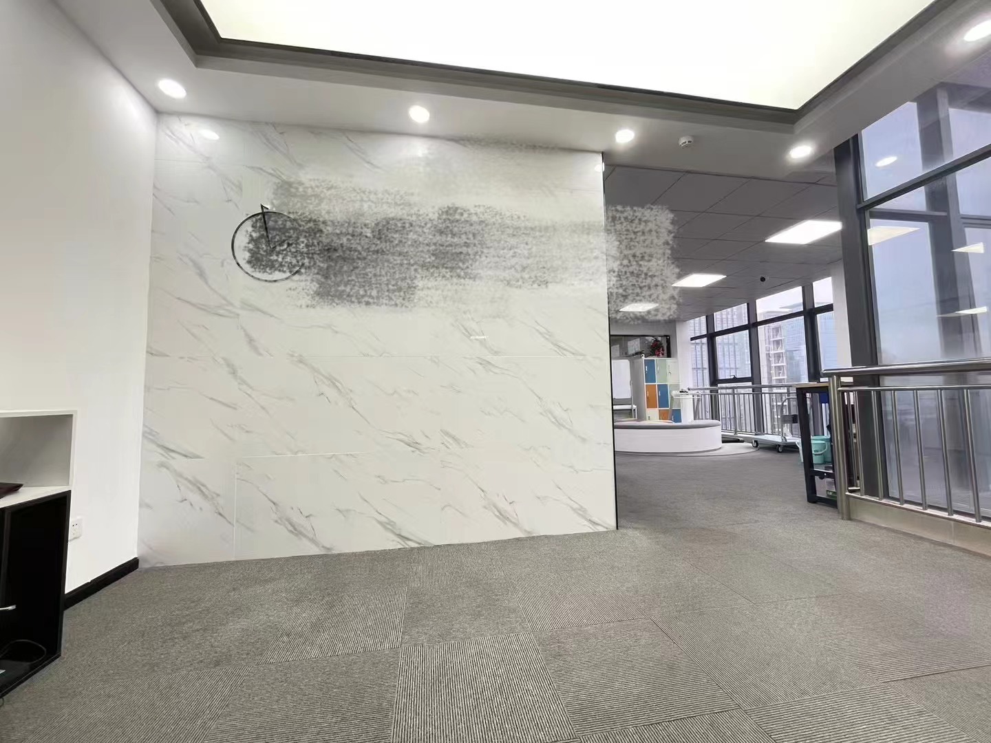 华通大厦 写字楼 289㎡-中山华通大厦租房