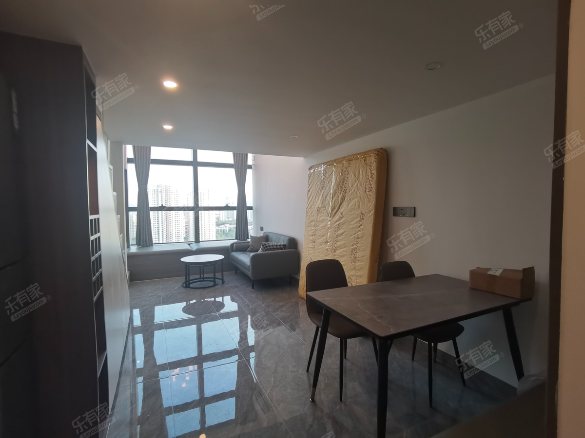 绿景美景广场客厅-2