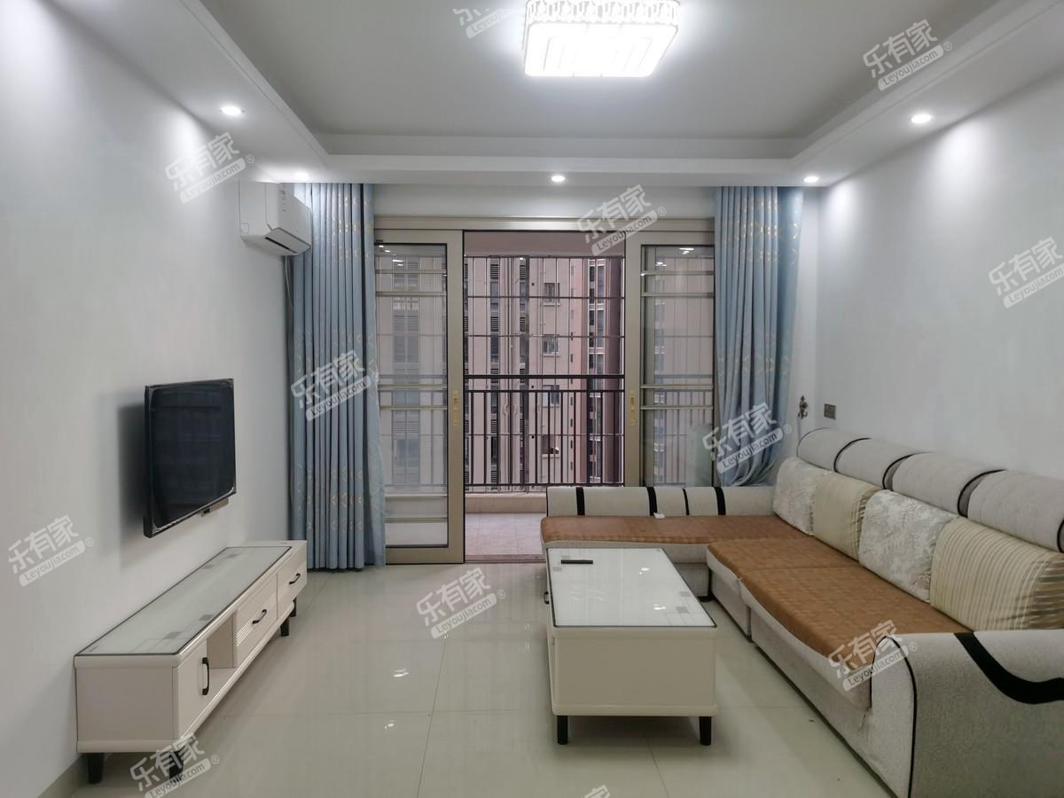TCL康城四季花园客厅-1