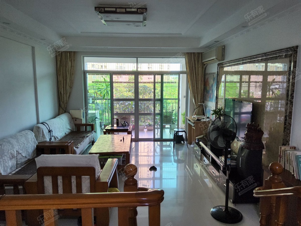 东江学府一期南精装3室2厅129m²-广州东江学府一期租房