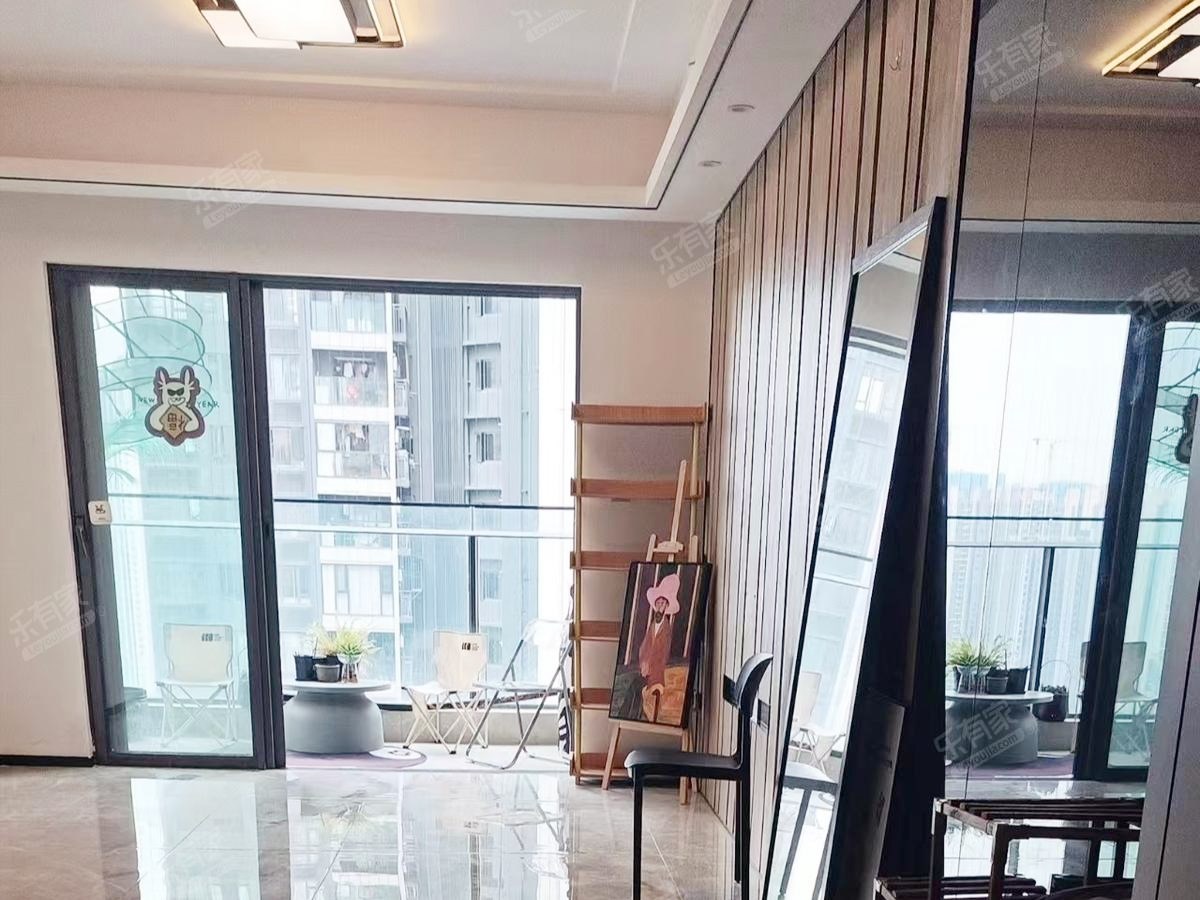 中海汇德理花园客厅-1