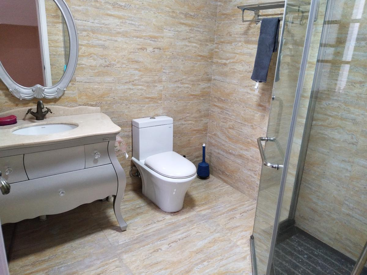 半岛一号2期 5房2厅3卫 288㎡