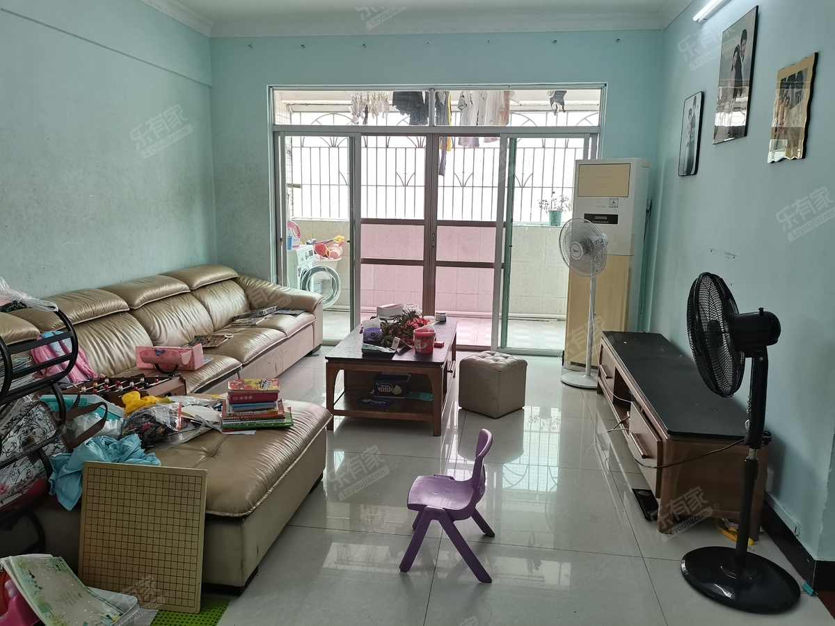 春景花园 3房2厅2卫 89㎡