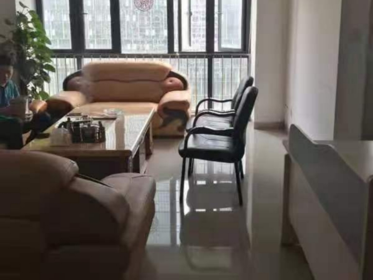 大面积商务办公之地-深圳珠江广场二手房