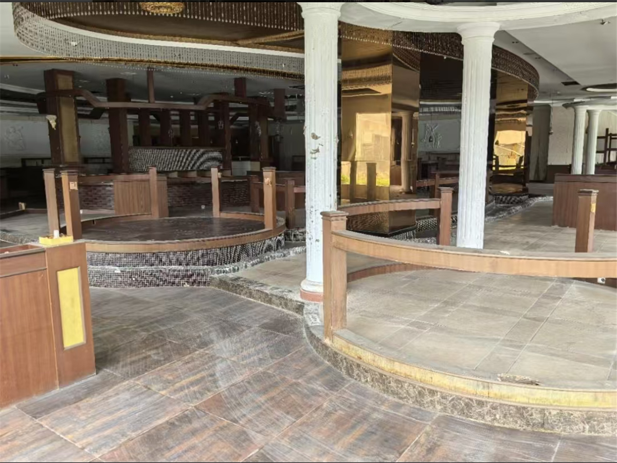 盈富家园 商铺 810㎡