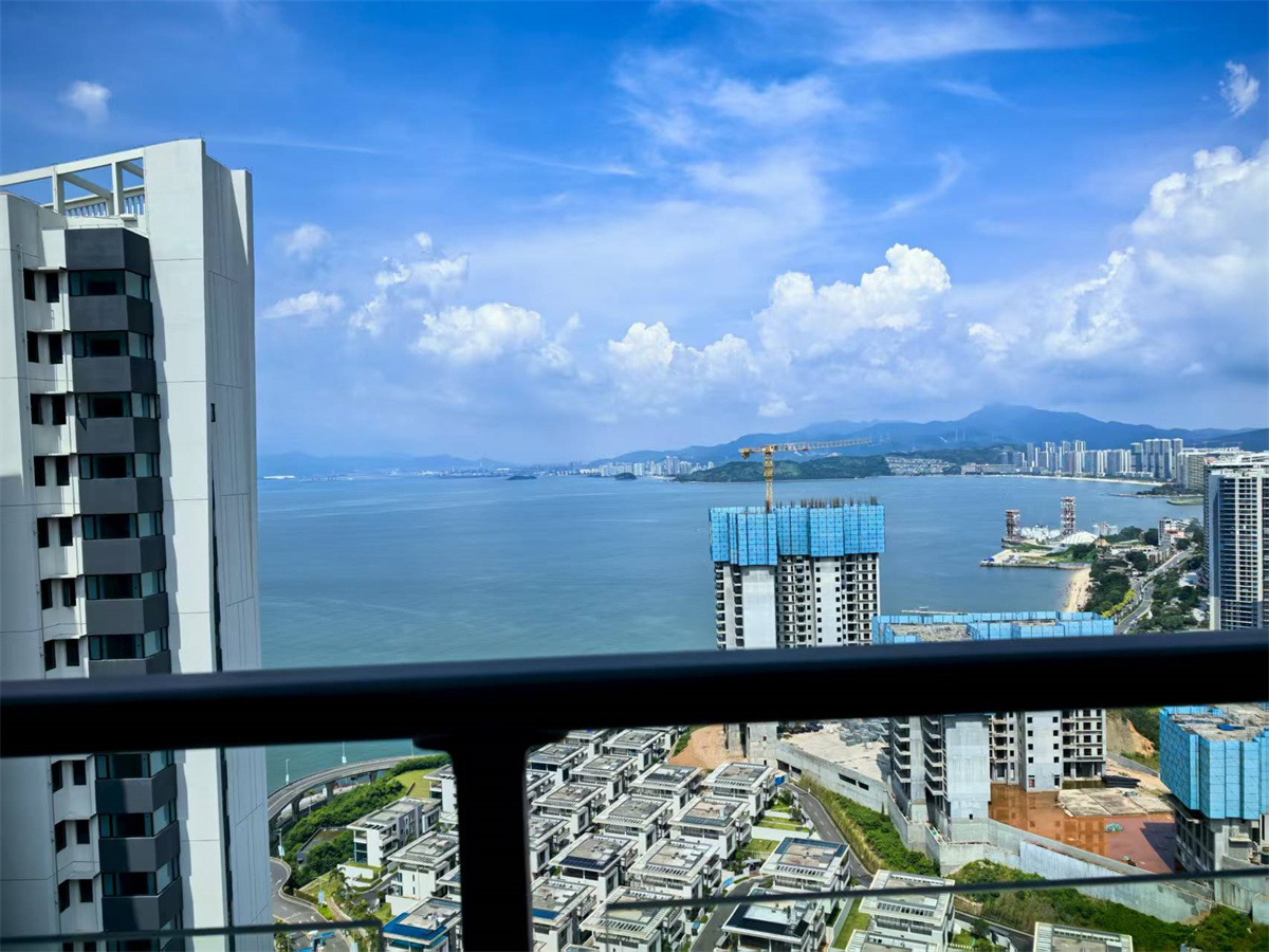 维港半岛大平层看海景毛坯出售，高楼层视野好，随时可以看房-佛山银滩半岛花园二手房