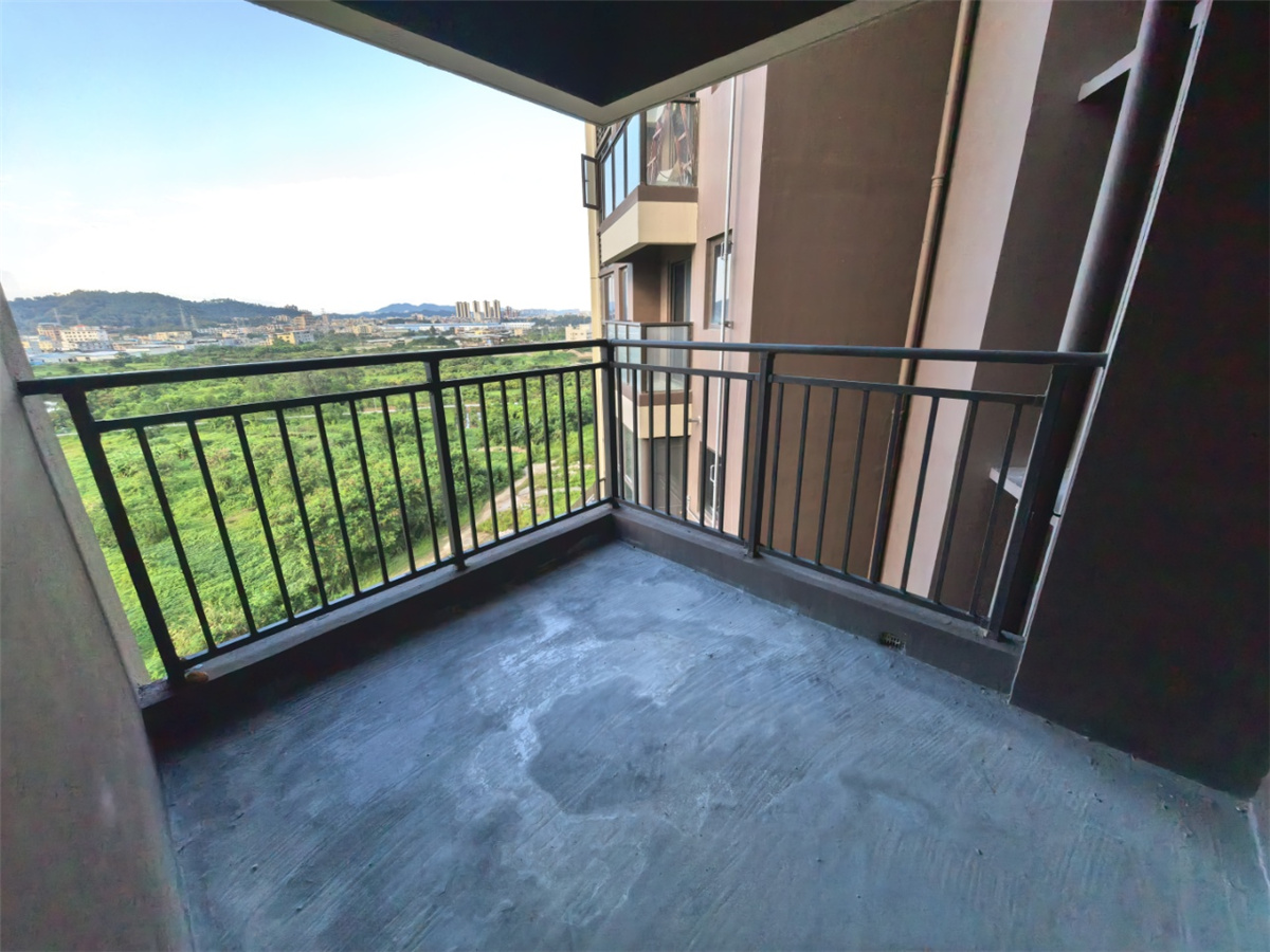 九颂中奥沃华瑞府南毛坯3室2厅-惠州九颂中奥沃华·瑞府二手房