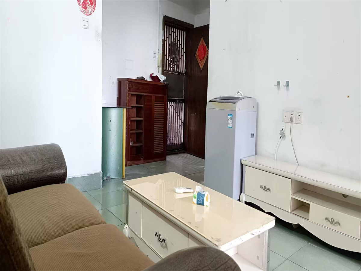 富华楼 3房1厅1卫 70㎡