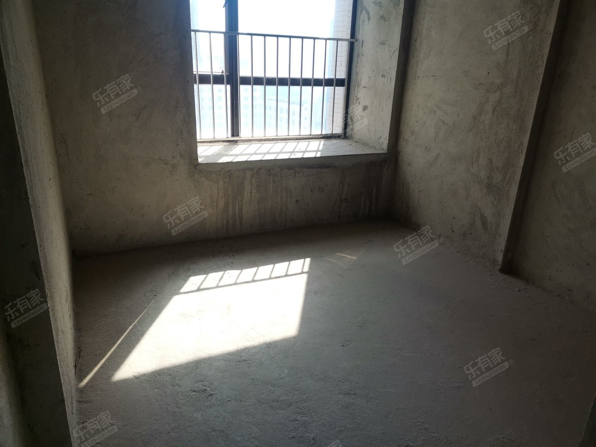 东家华府 3房2厅2卫 102.52㎡