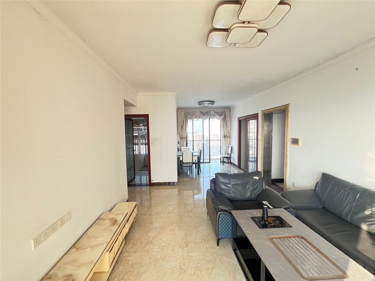 豪进山湖珺璟 4房2厅2卫 110㎡