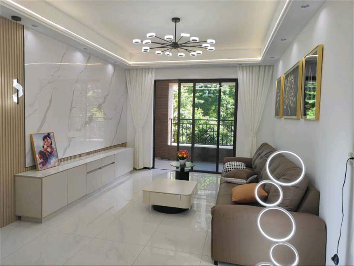 保利中宇花园 3房2厅2卫 90.11㎡