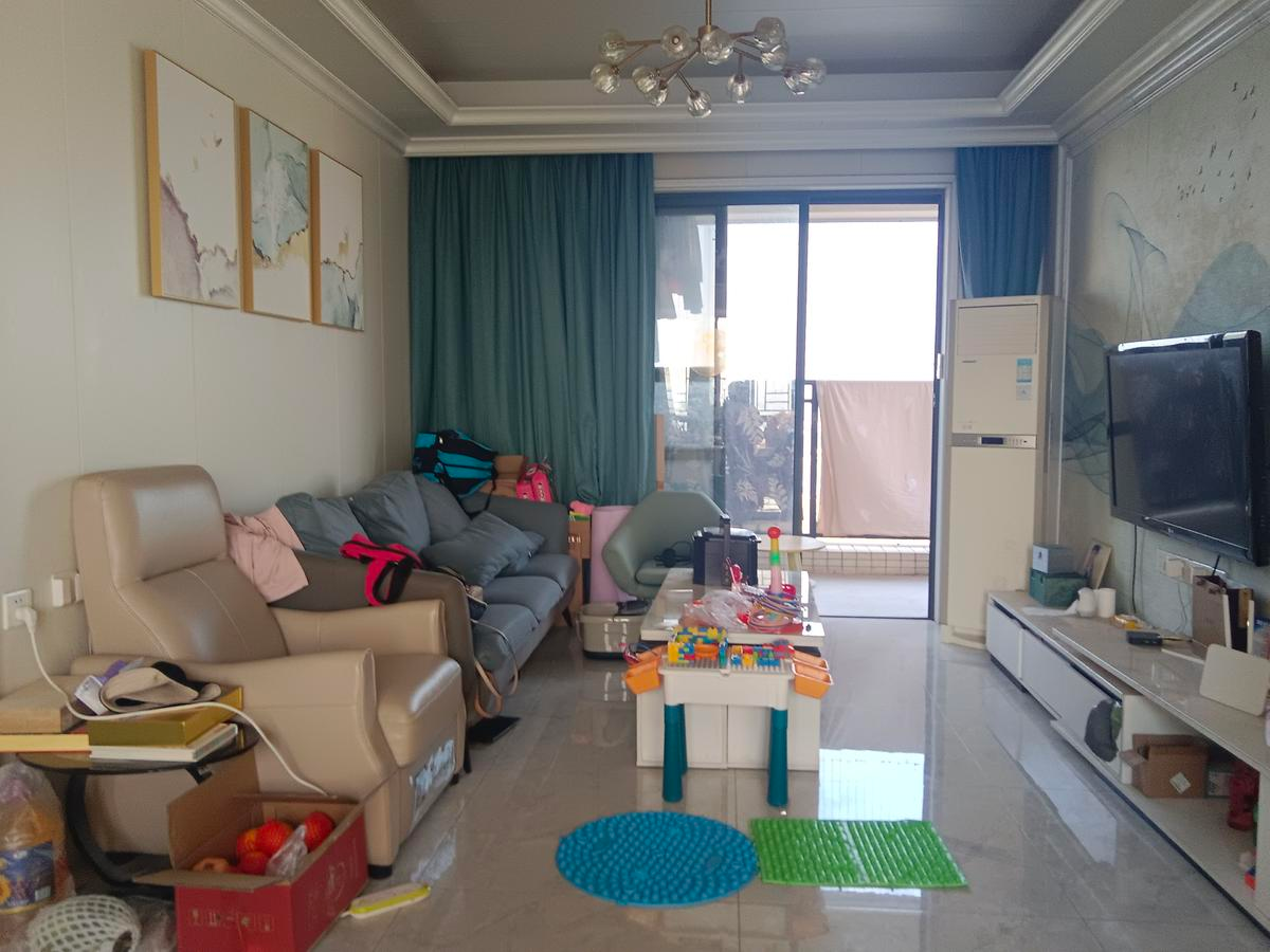 业主诚心出租-东莞凯达华庭三期租房