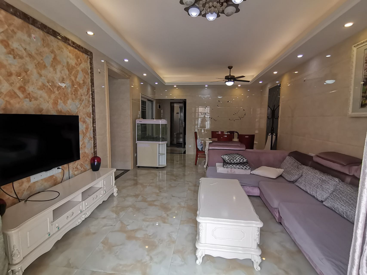 方直城市时代精装修房源业主诚心出租，直接拎包入住，看房方便。-惠州方直城市时代租房