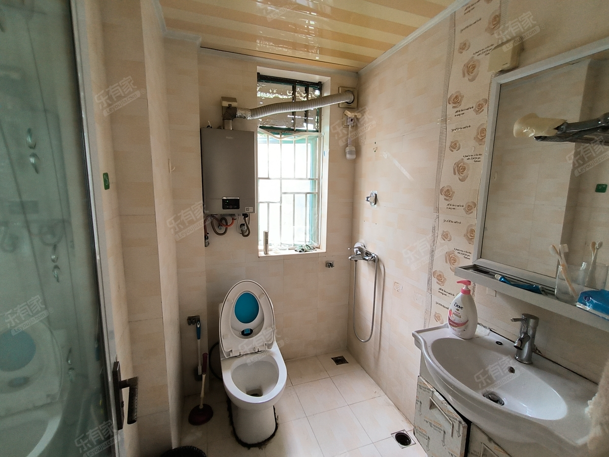 丽沙花都精装2房，业主诚心出售