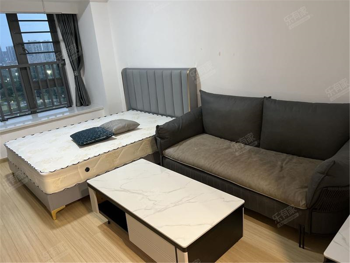 业主诚心出租-深圳鹏展科创产业园租房