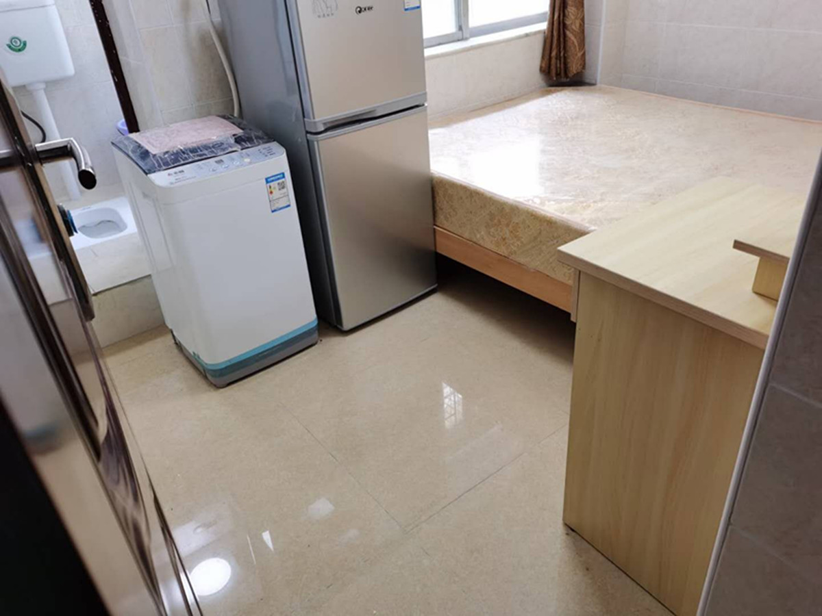 新市花园 1房0厅1卫 25㎡