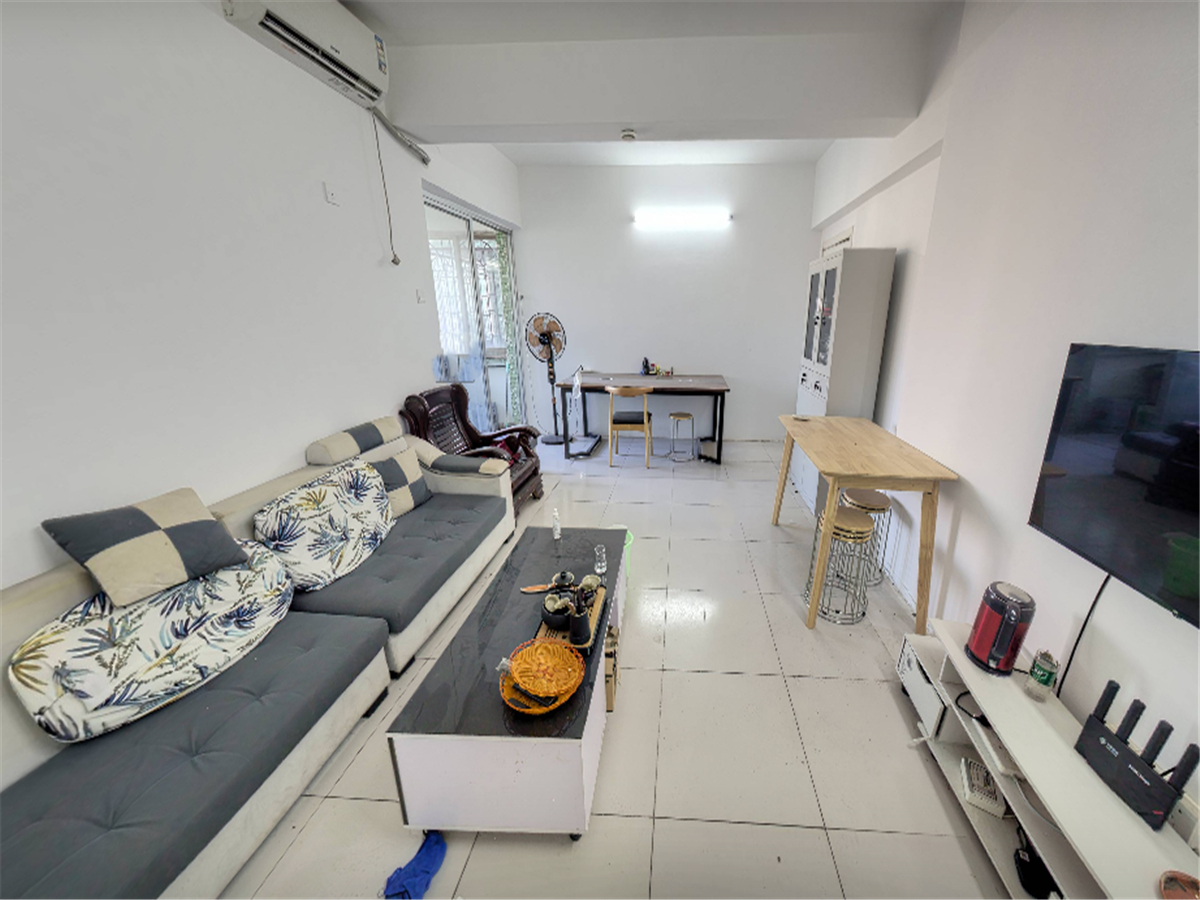 华苑大厦高楼层，带地面花园，近地铁，业主诚心出售，预约看房！-广州华苑大厦二手房