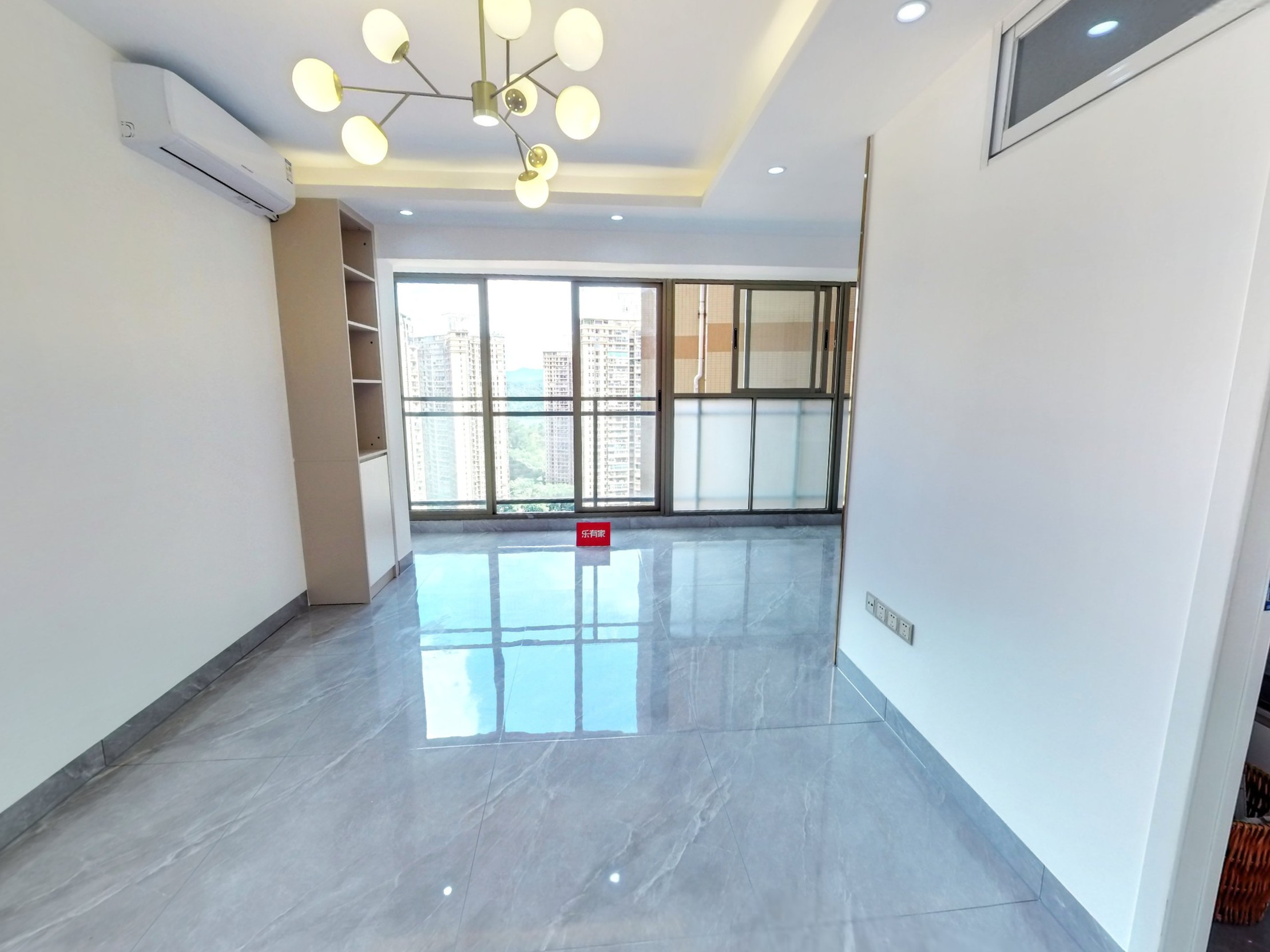 淘金山湖景花园二期 2房1厅1卫 64.37㎡