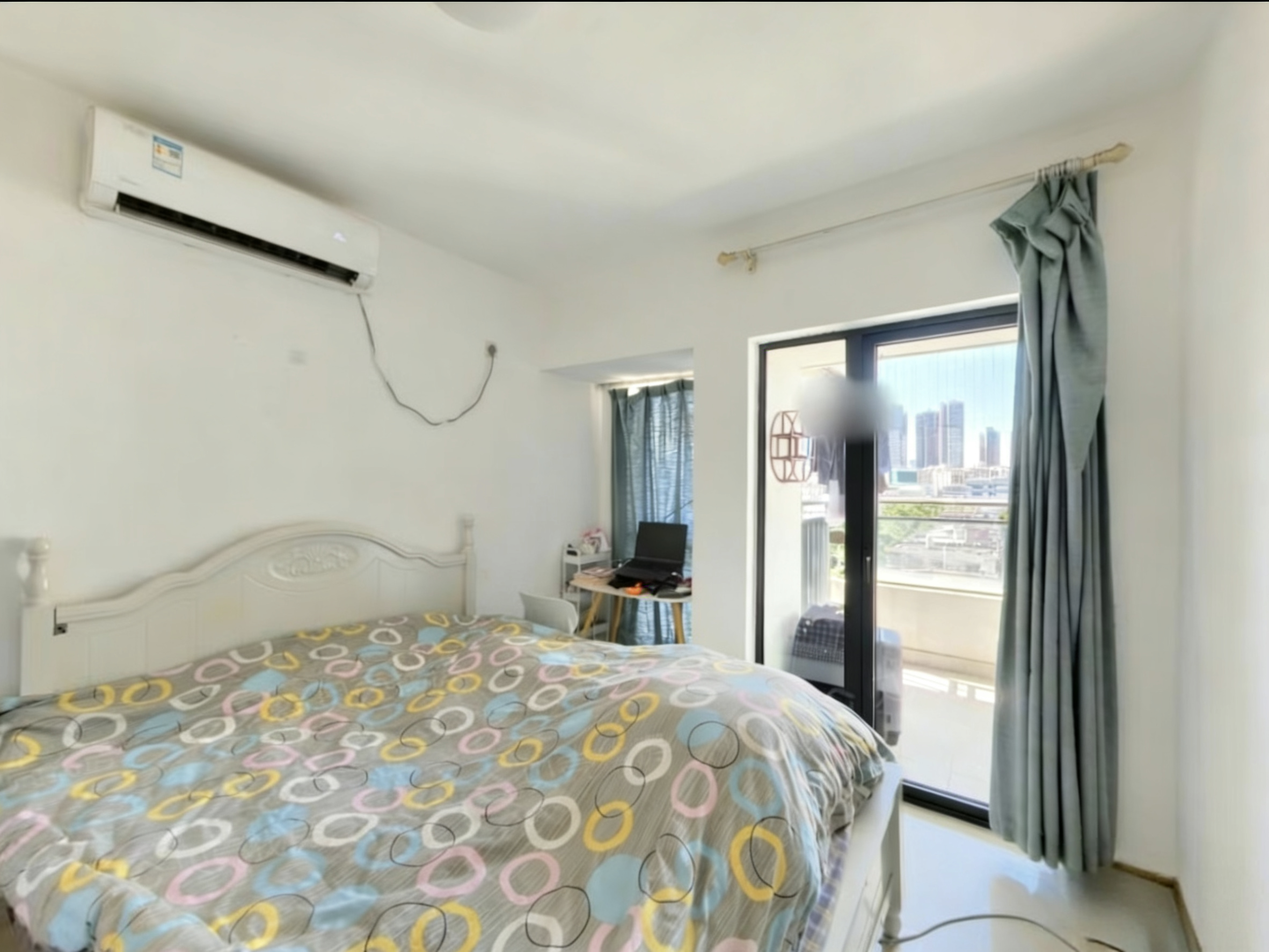 房东底价和一线好房均有，这是小区品质好房，可以瞧瞧看-深圳花样年花郡家园二手房