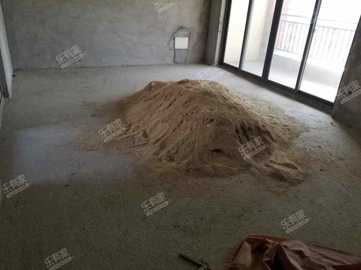 惠州保利山水城 4房2厅1卫 141㎡