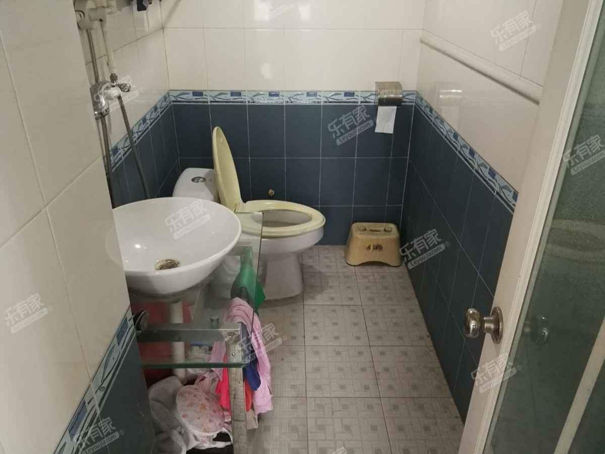 泰富城厕所-2
