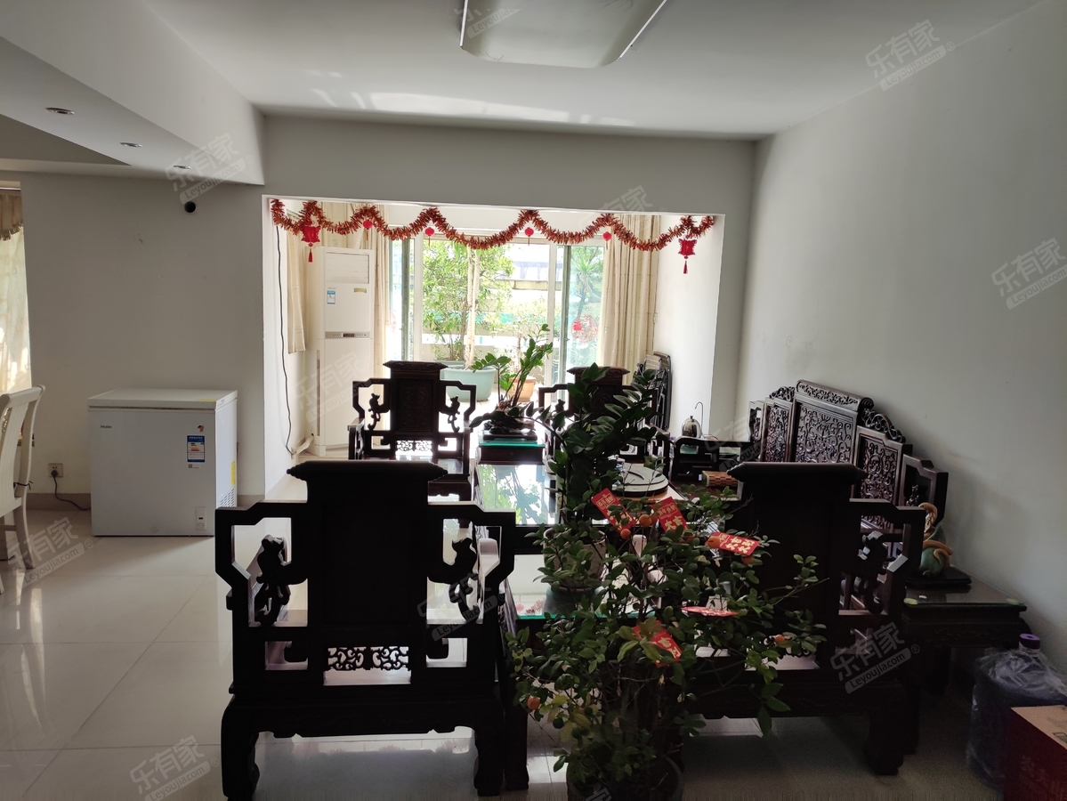 兴南小区(朗怡居)客厅-2