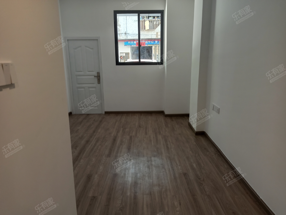 新纪元工业区居室-1