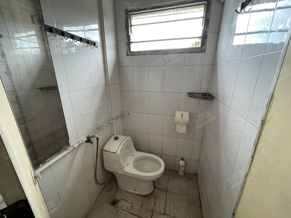永厚上堡新村厕所-2