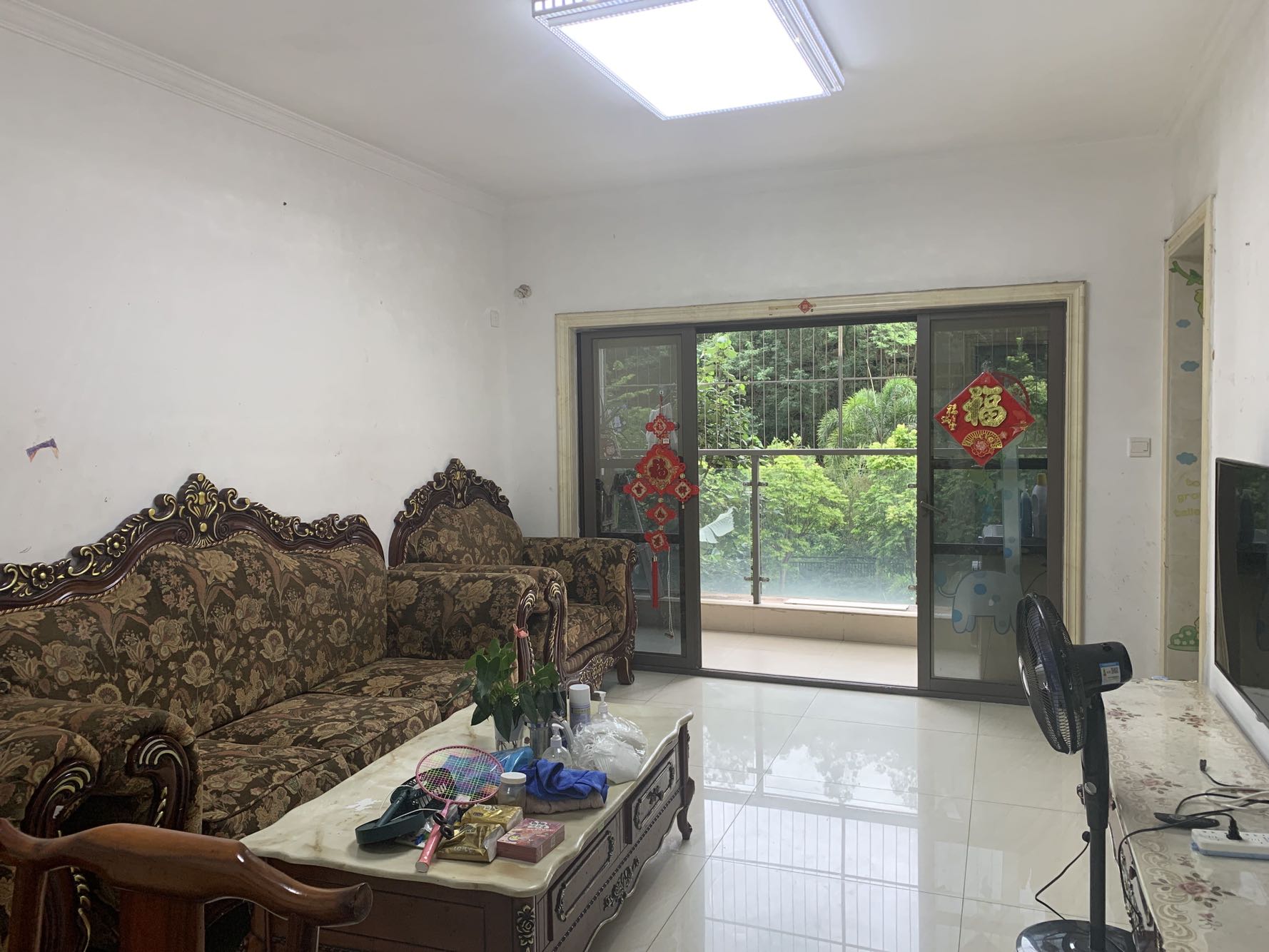 精装修大三房，家私电器齐全，租金低，看房随时-深圳振业峦山谷花园二期租房