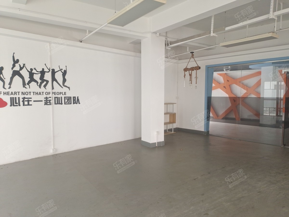 阳光半岛商业群楼居室-1