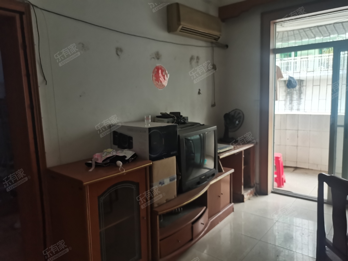 愉园新村客厅-1