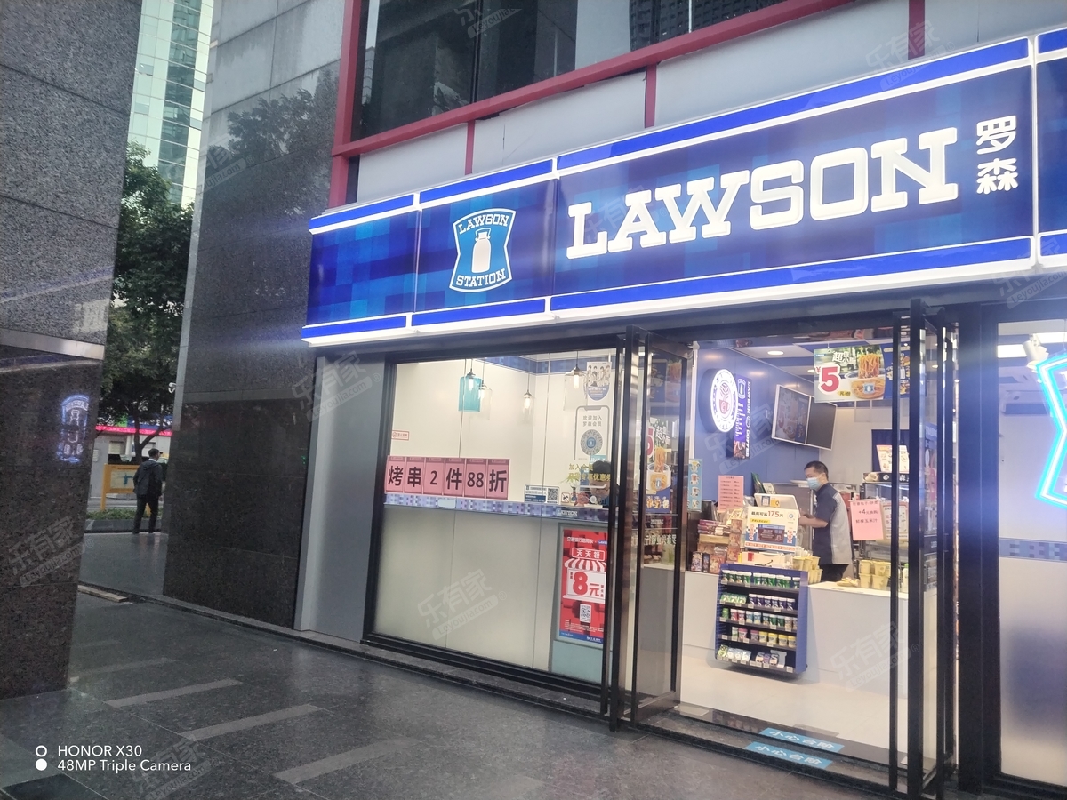 分房出租，3.3*9租金2.3万元，2.18*9租金1.3万-深圳兴业银行大厦租房