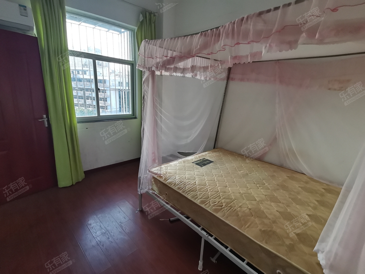 深华科技宿舍楼居室-1