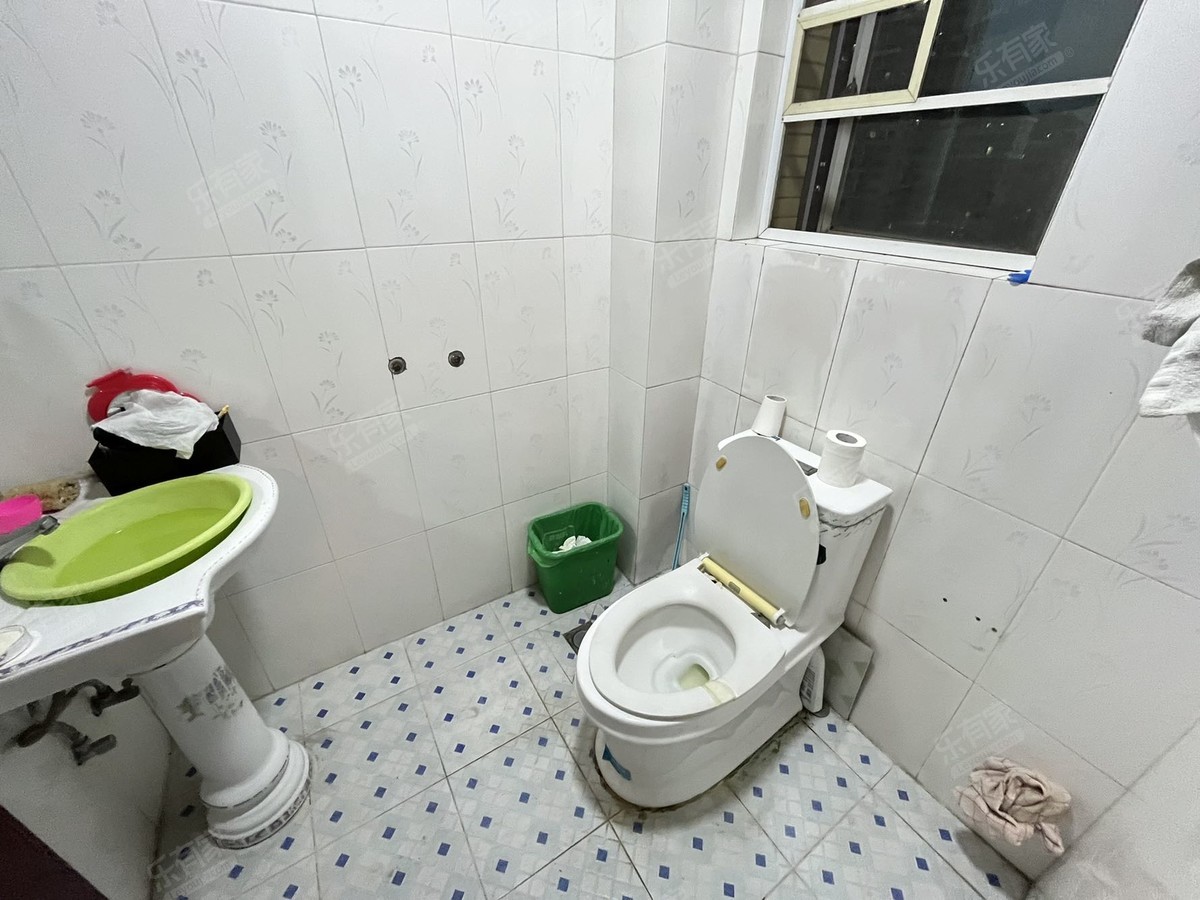 城市绿兴厕所-2
