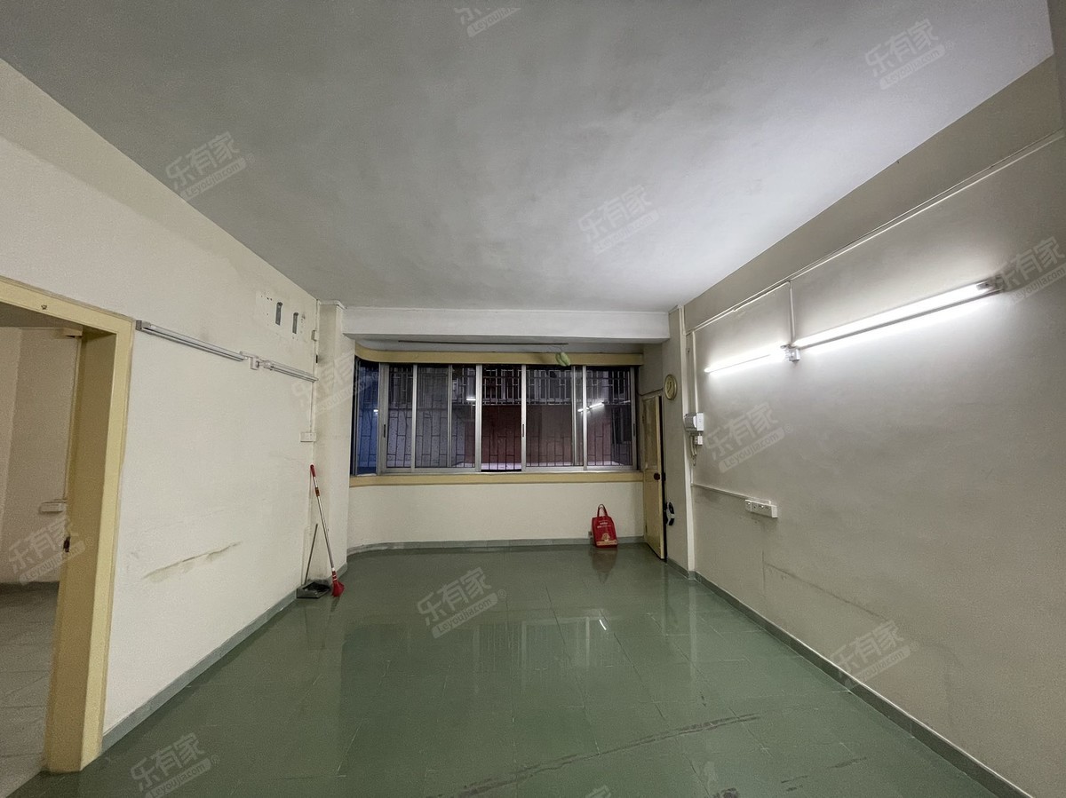 雅居乐君域公馆 东南 精装 3室 2厅 126.14m²