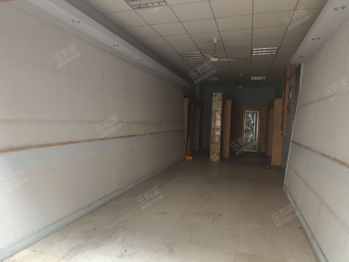 康桥活力城客厅-1