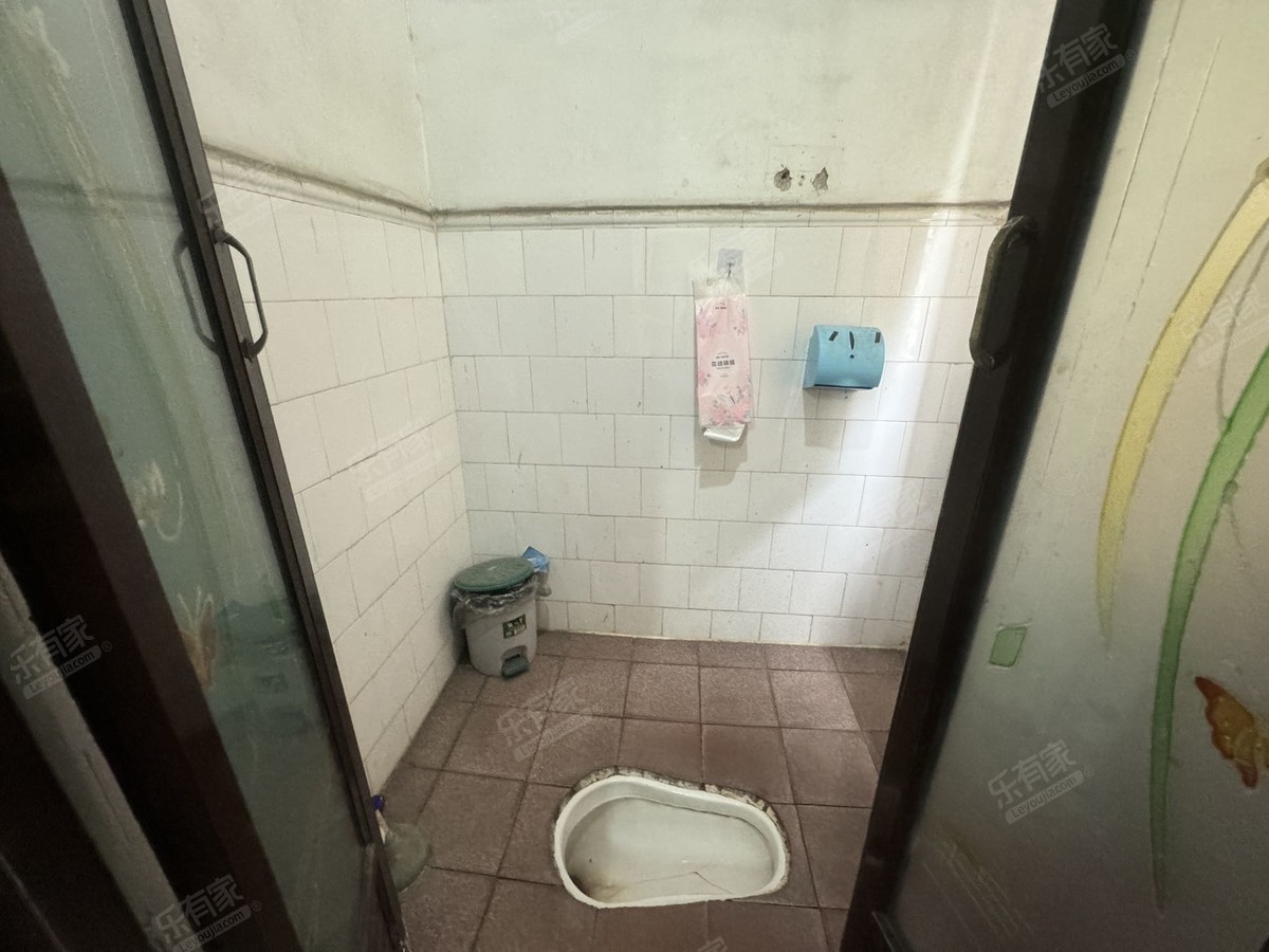 富华村厕所-1