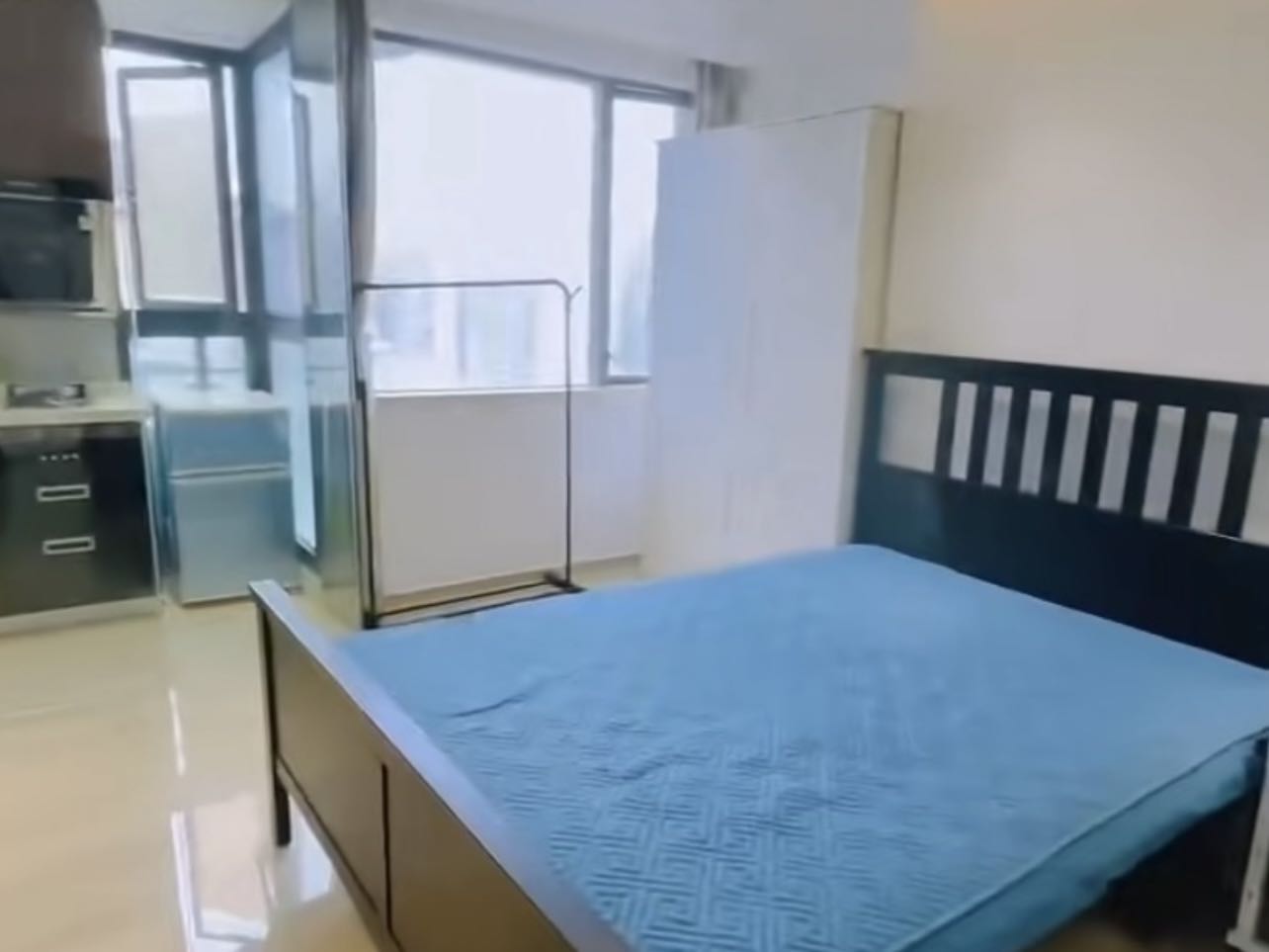 鹏大厦东南精装1室37.09m²