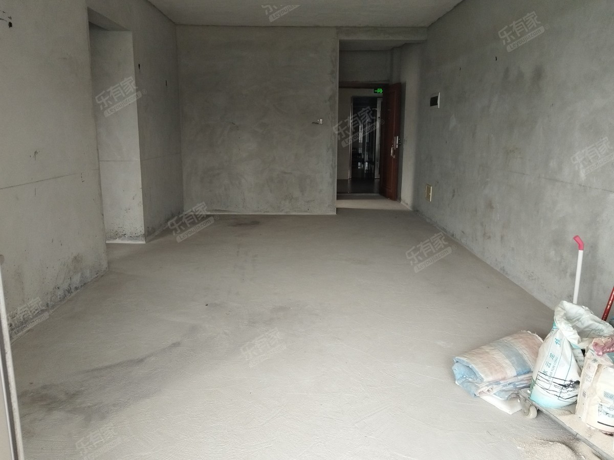 德宝怡高得区的房子业主诚心出售