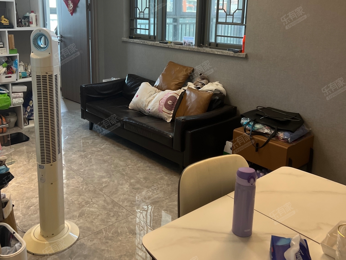 【翠竹地铁口】嘉湖新都，重点学校，方正户型，城市景观。