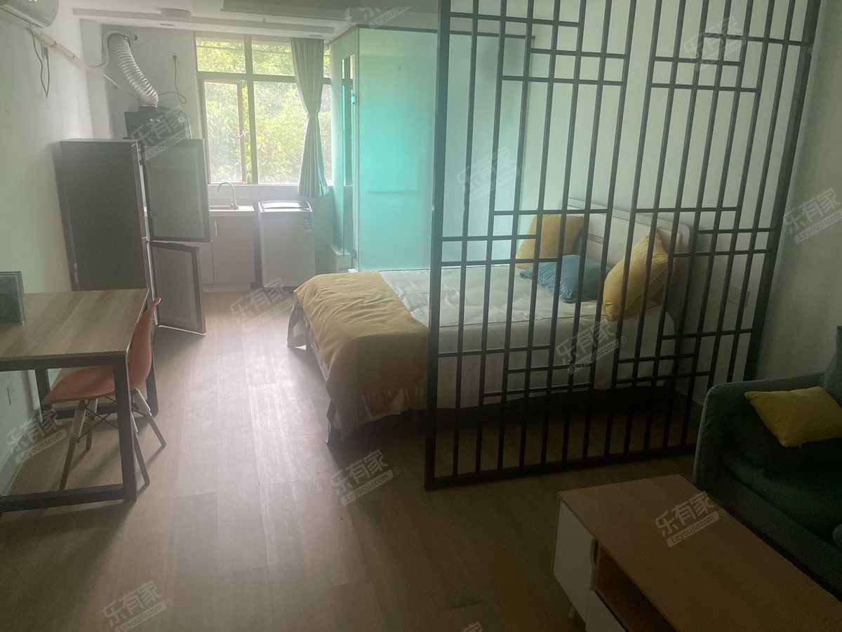 荣生小区宿舍楼居室-1