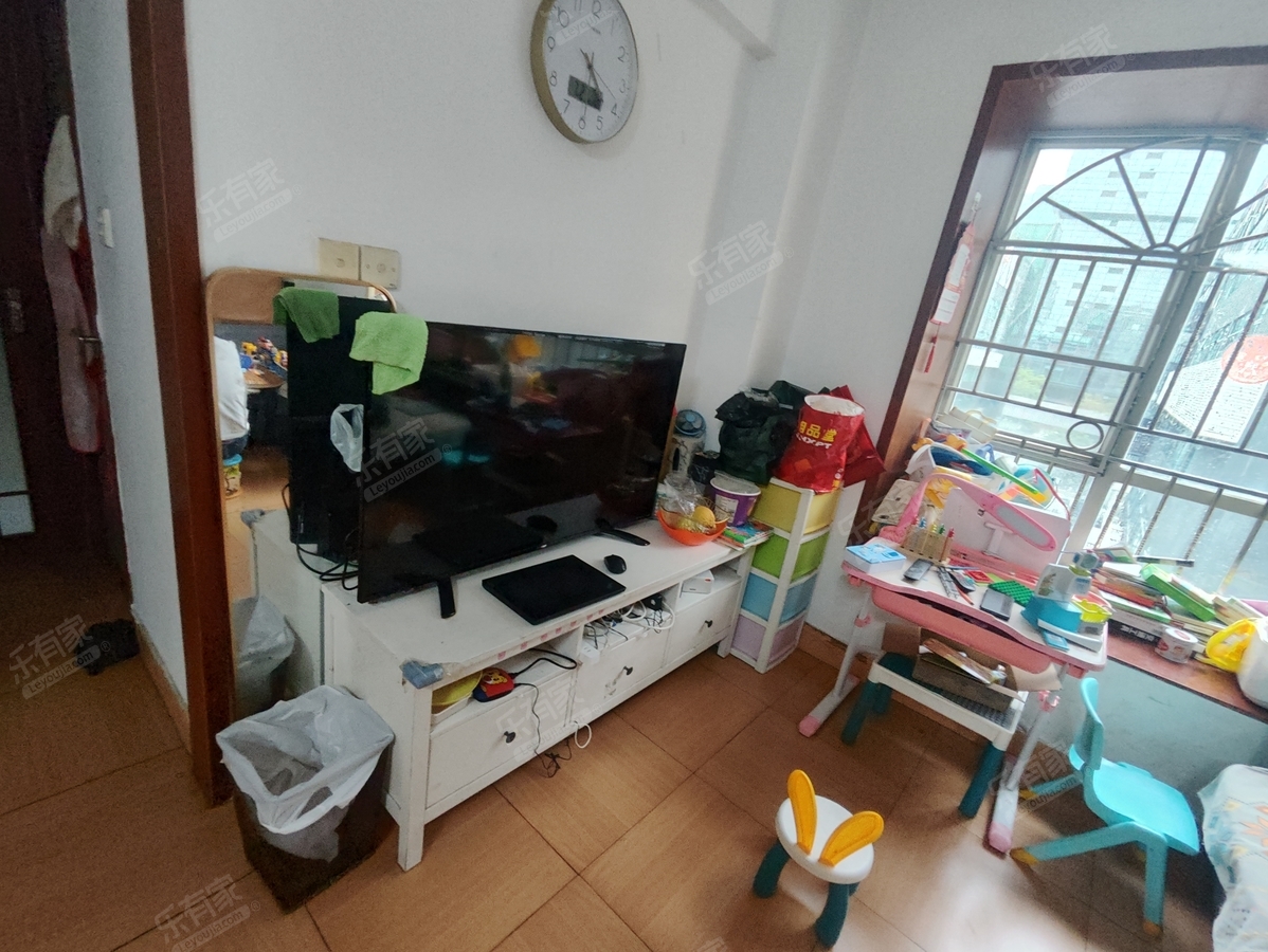 豪方卉园客厅-1