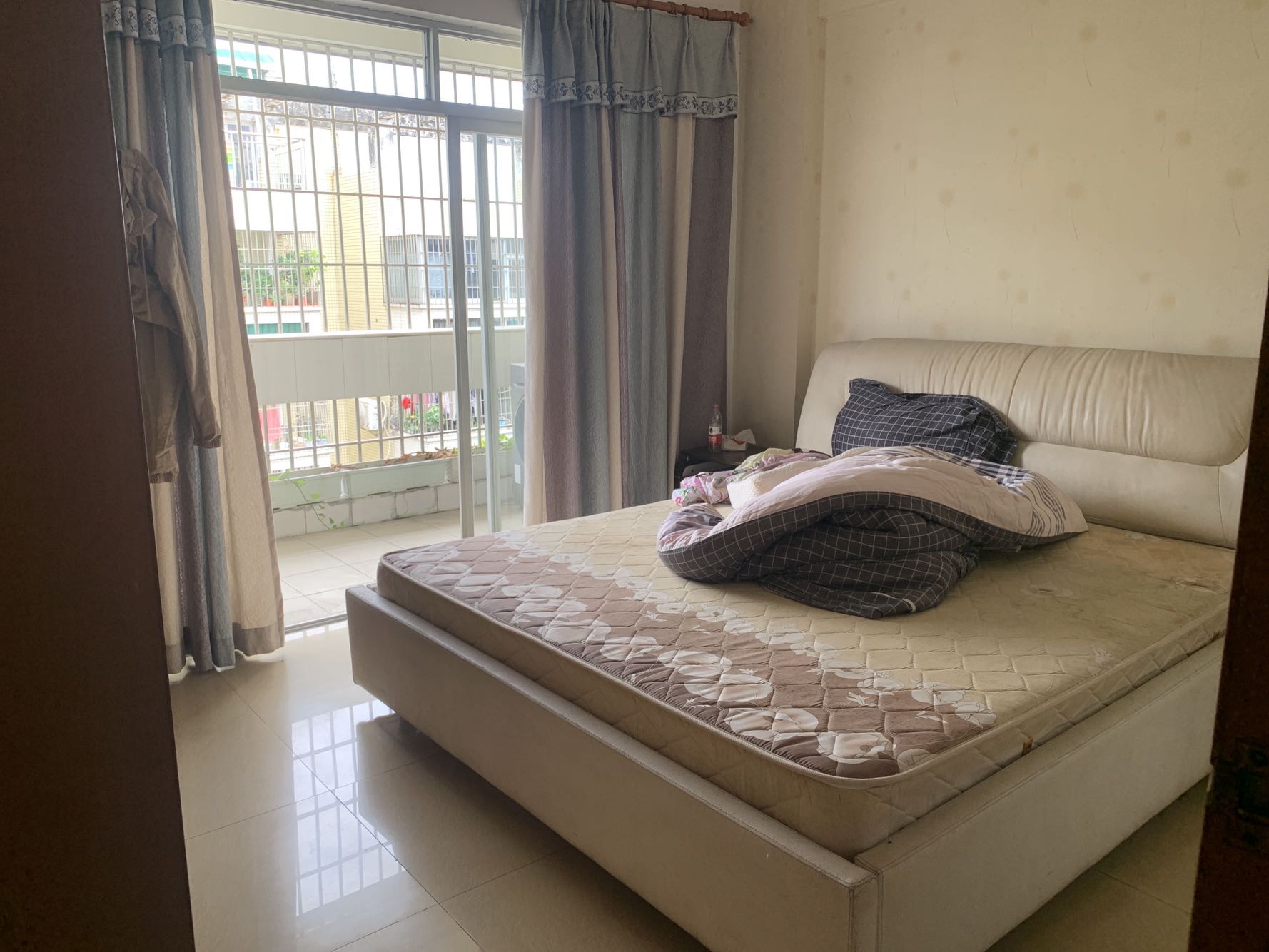 富逸城精装房，价格实惠