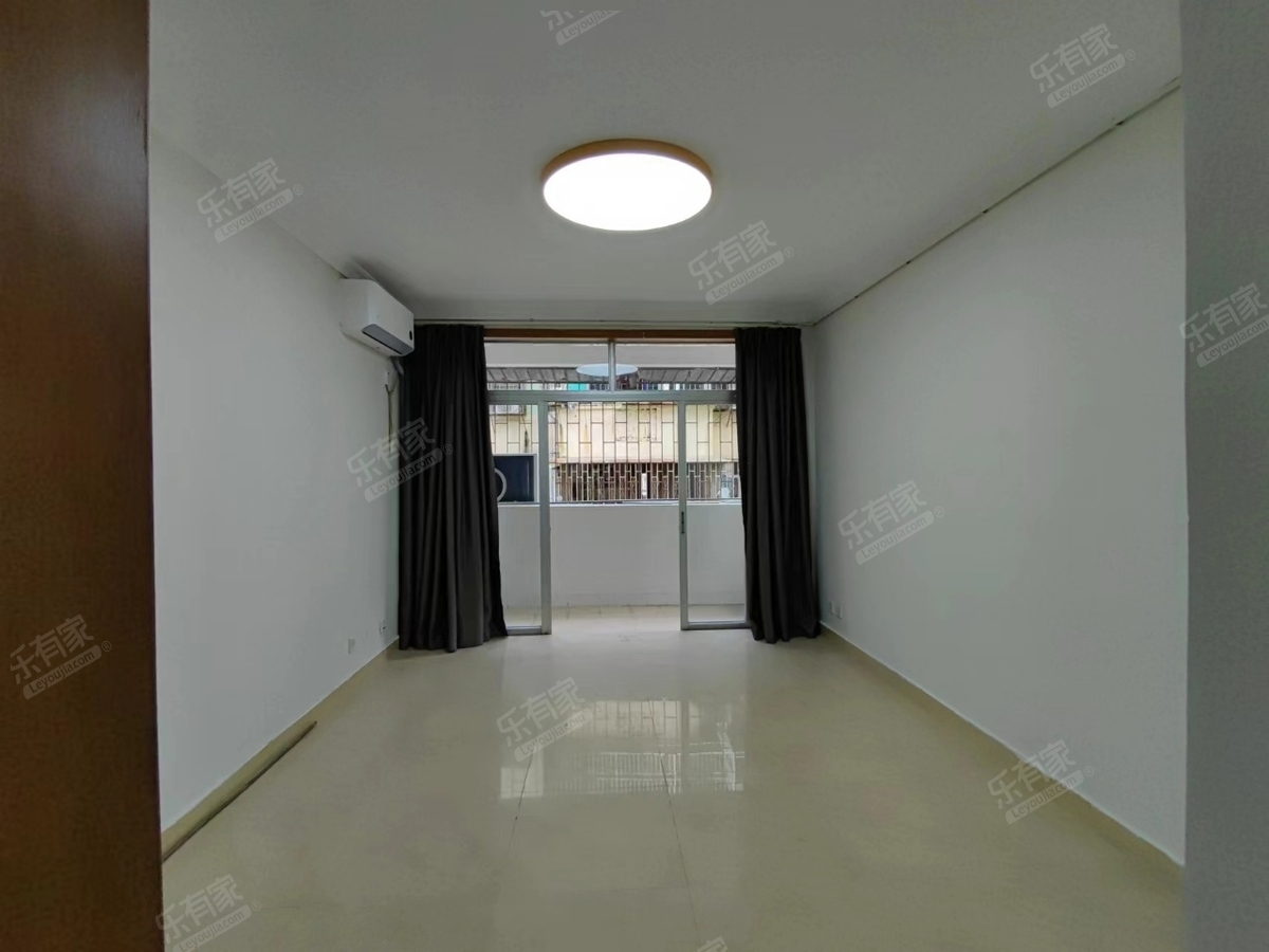 罗湖区广场北街客厅-1