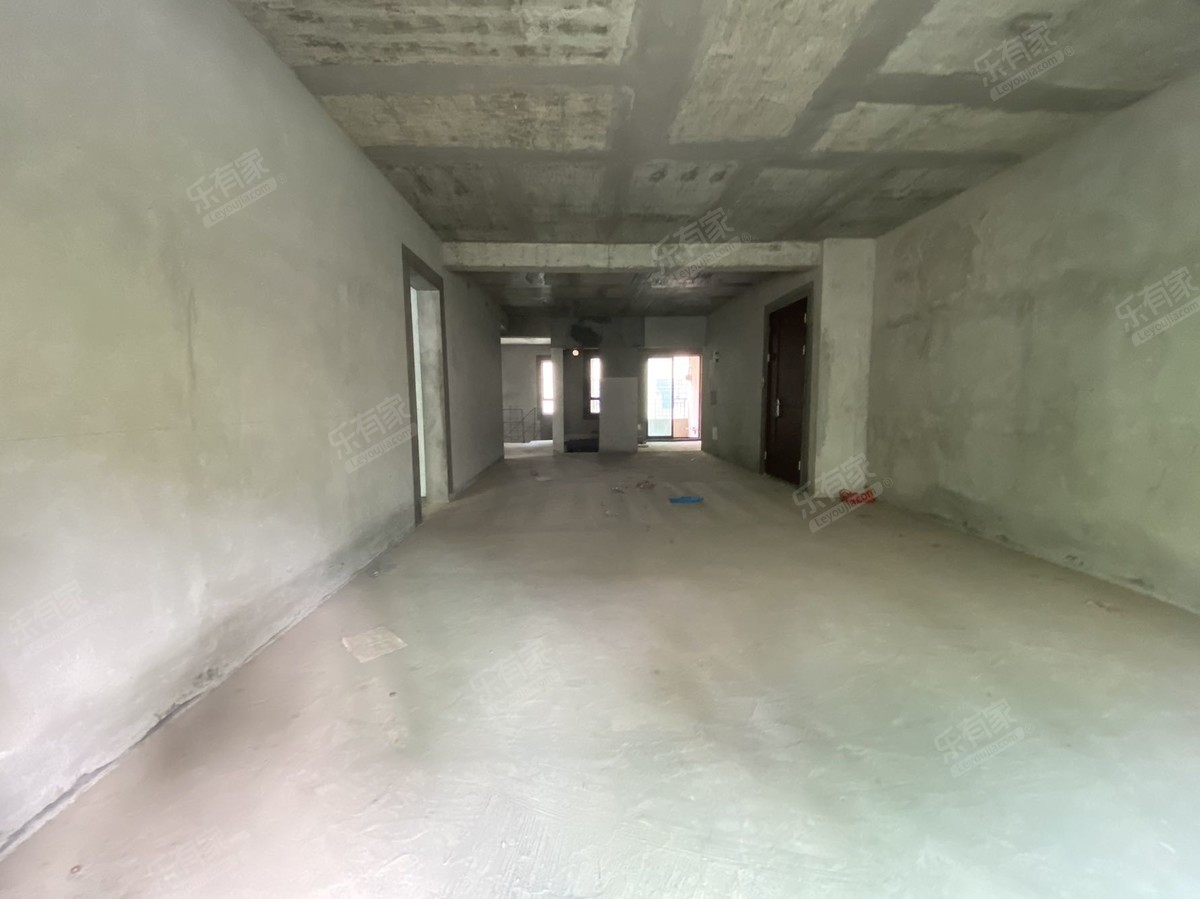 万科金域华庭二期，毛坯叠墅诚意出售